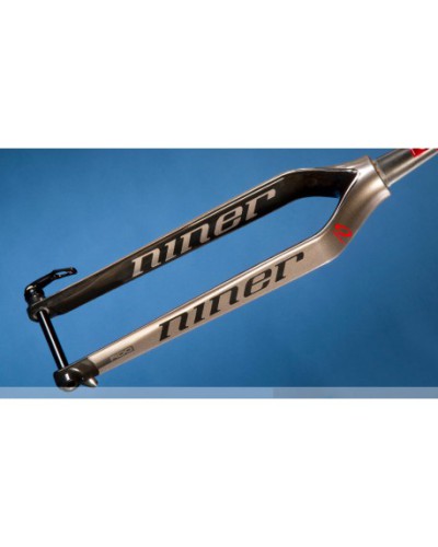 NINER RDO Carbon Mountain Bike Gabel, konisch, 15 mm Achse, 470 mm Länge, Post-Mount-Disc-Bremssockel, Farbe: Moondust Grau
